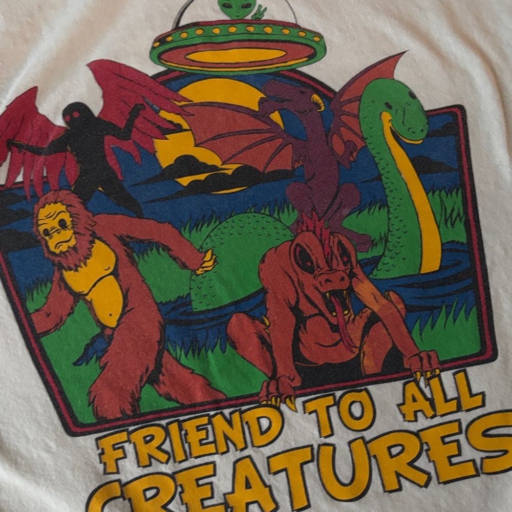 Raglan 'Friend to All Creatures' Graphic Tee - Black & White small- Medium - Picture 3 of 4